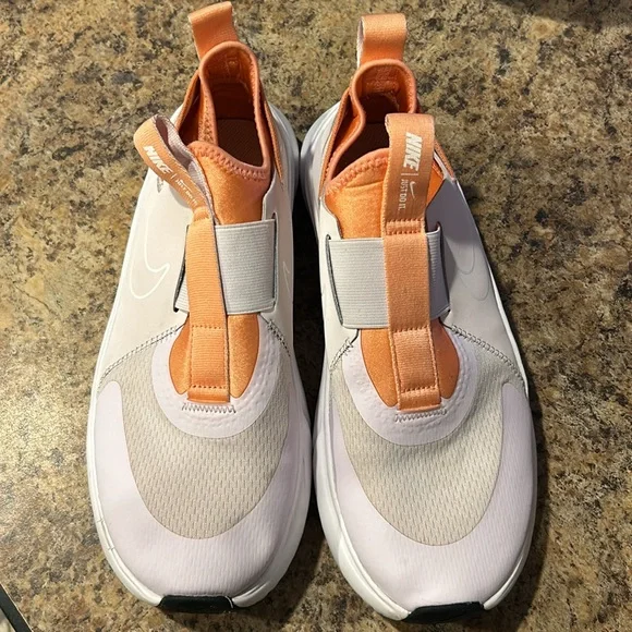 Nike slip on - Picture 2 of 5